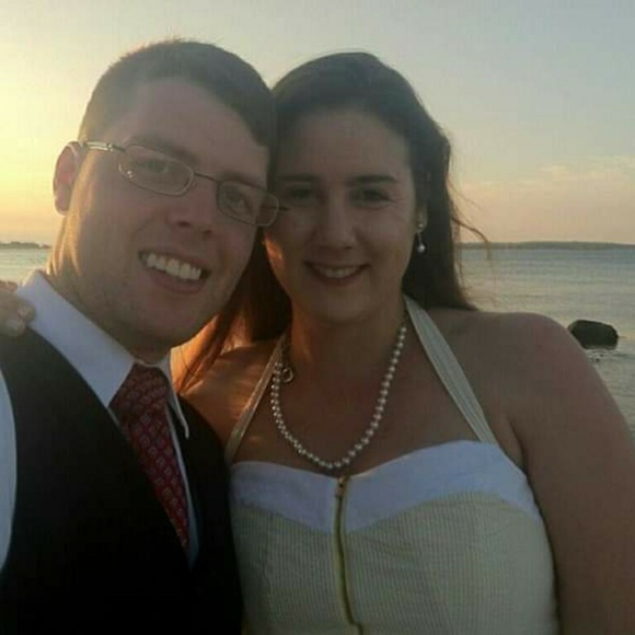 Meet your Posher, Ashlee - Picture 3 of 6